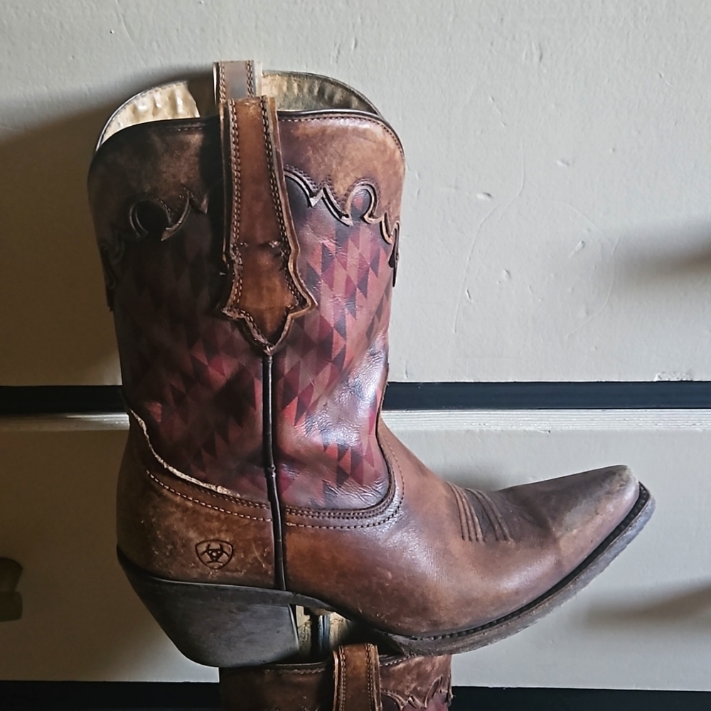 Ariat Boots Circuit Gemma Western Style!